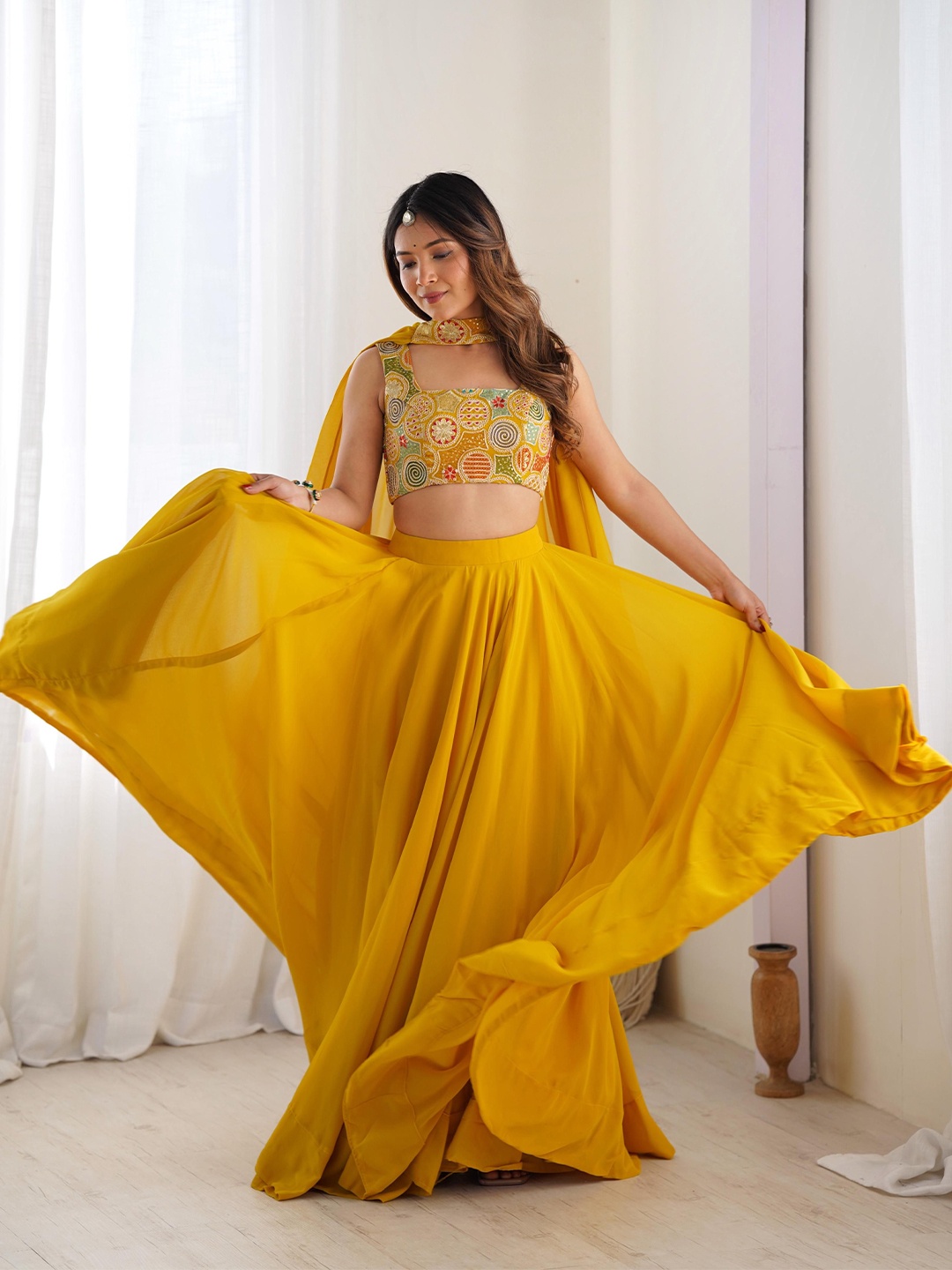 

KALINI Floral Embroidered Ready to Wear Lehenga & Choli With Dupatta, Yellow