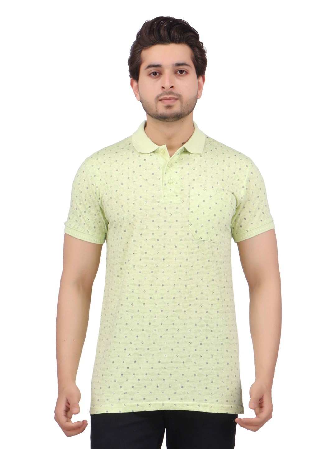 

ARMENOR Men Typography Printed High Neck Pockets T-shirt, Lime green