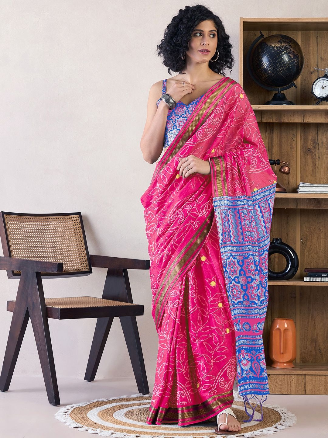 

Mitera Ethnic Motifs Ready to Wear Bagru Saree, Pink