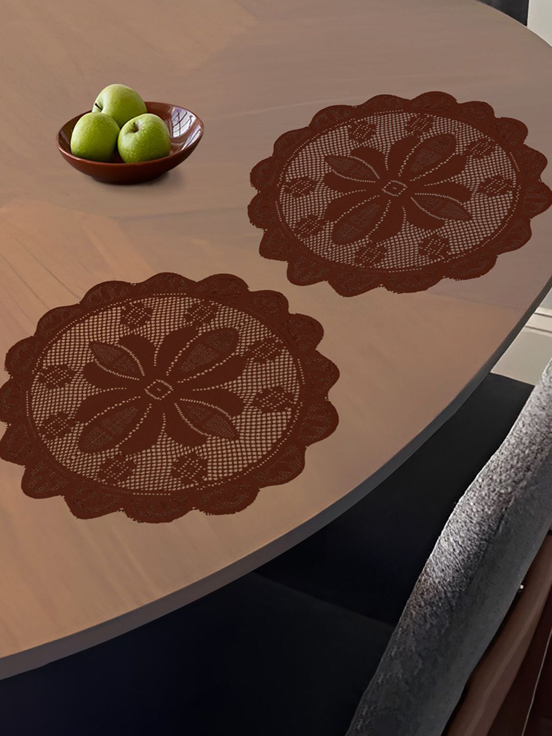 

Kuber Industries Maroon 2 Pieces Floral Cotton Round Shape Net Table Placemats