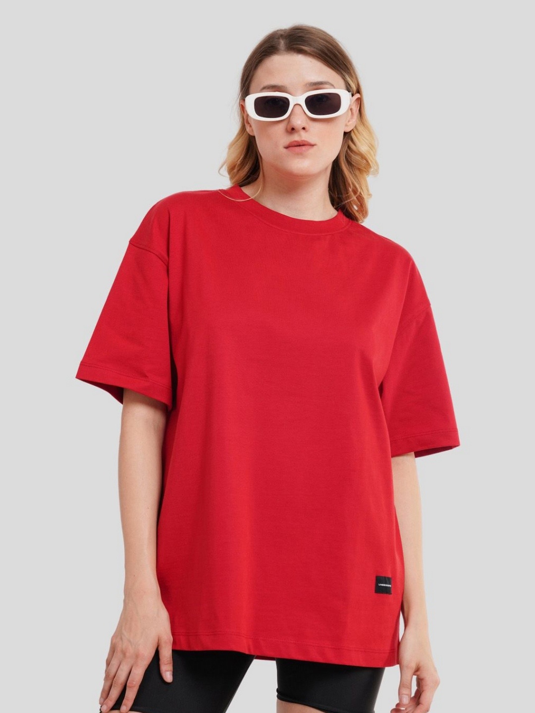 

Underrated Club Women Drop-Shoulder Sleeves Bio Finish T-shirt, Red