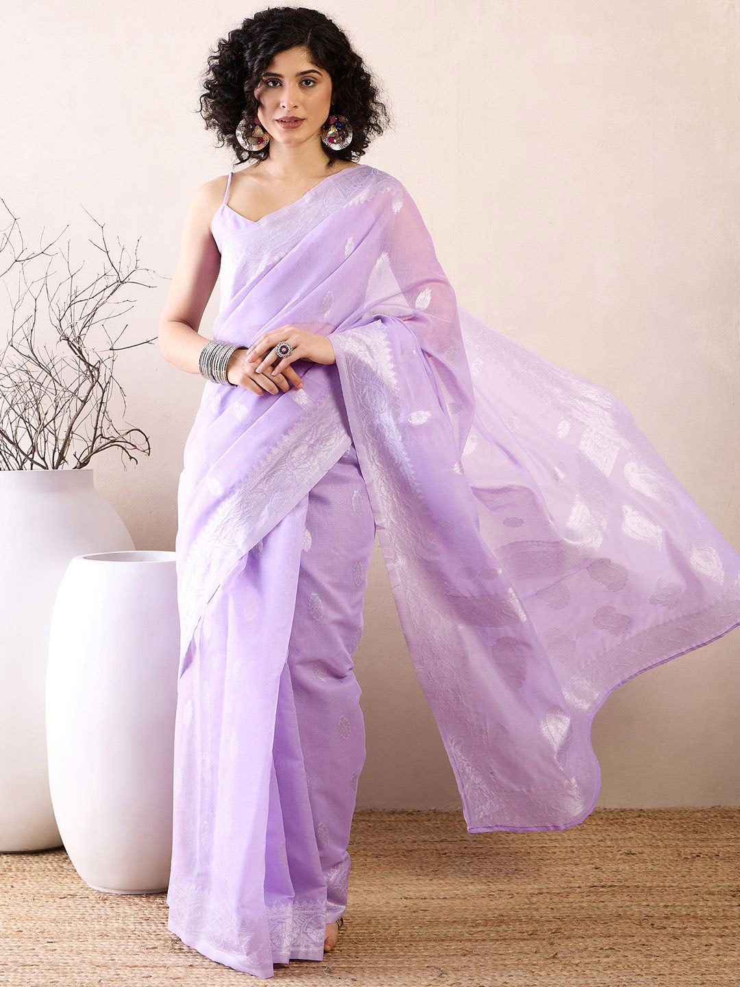

Anouk Rustic Woven Design Zari Silk Blend Ready to Wear Banarasi Saree, Lavender