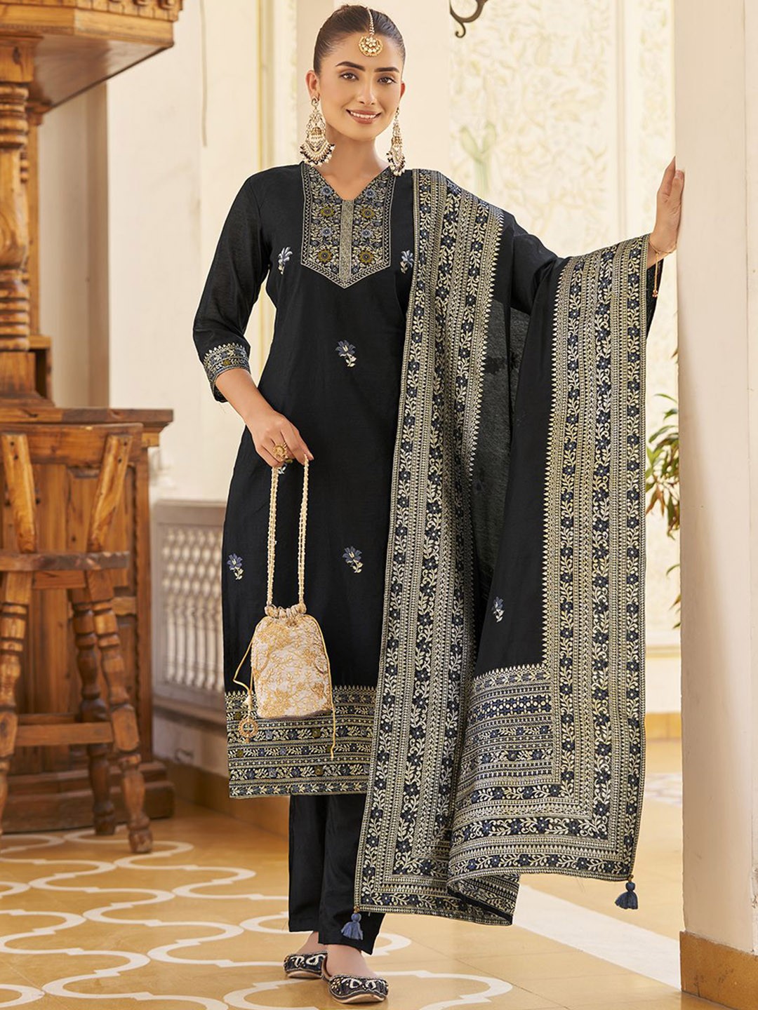 

KALINI Women Floral Regular Kurta with Trousers & With Dupatta, Black