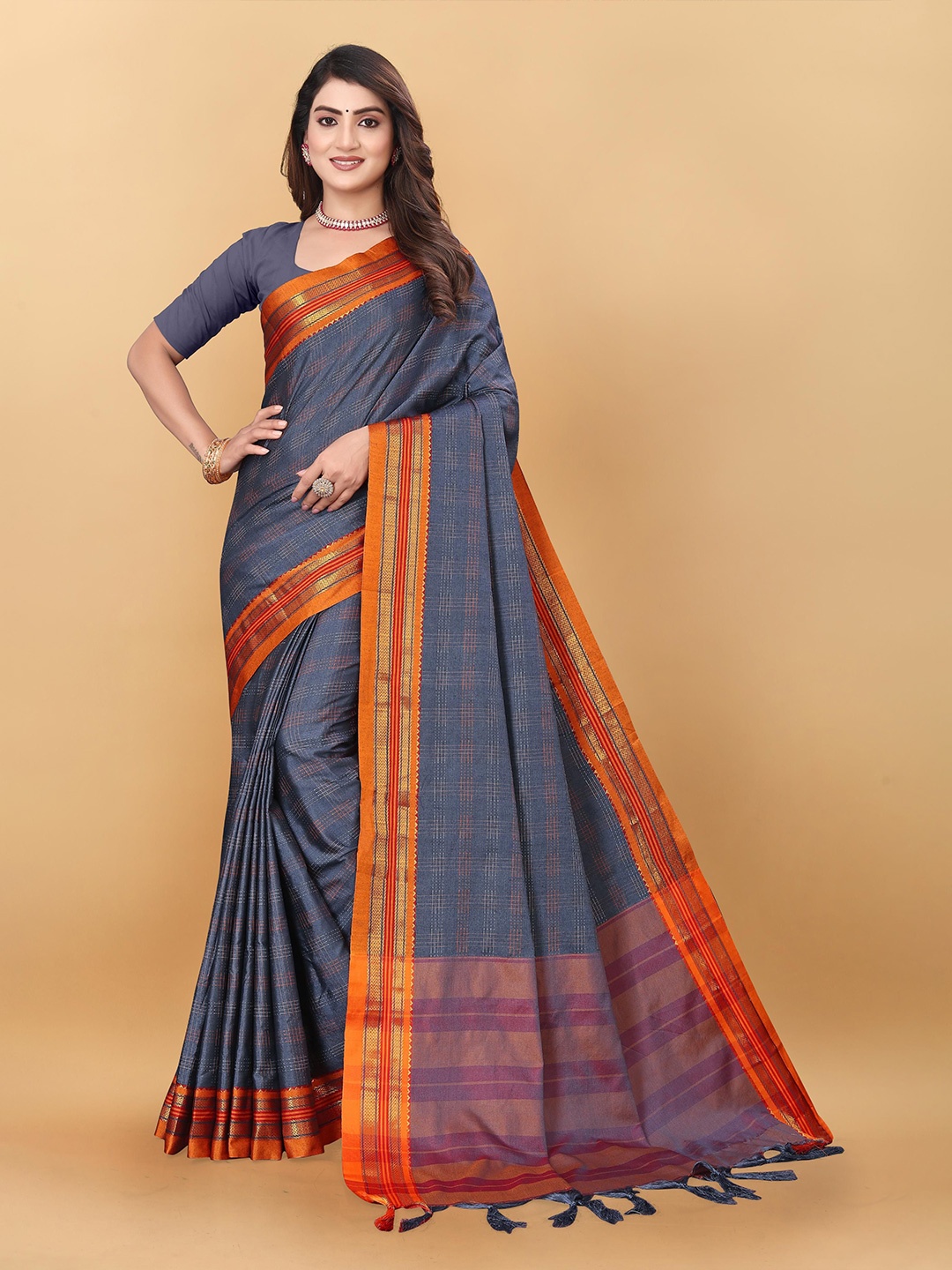 

MAGNEITTA Woven Design Zari Silk Cotton Ilkal Saree, Grey
