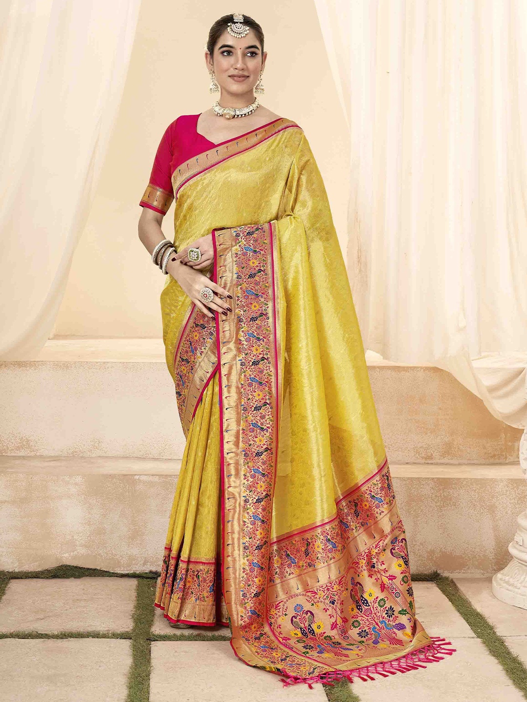 

KIMISHA Woven Design Zari Silk Blend Handloom Paithani Saree, Yellow