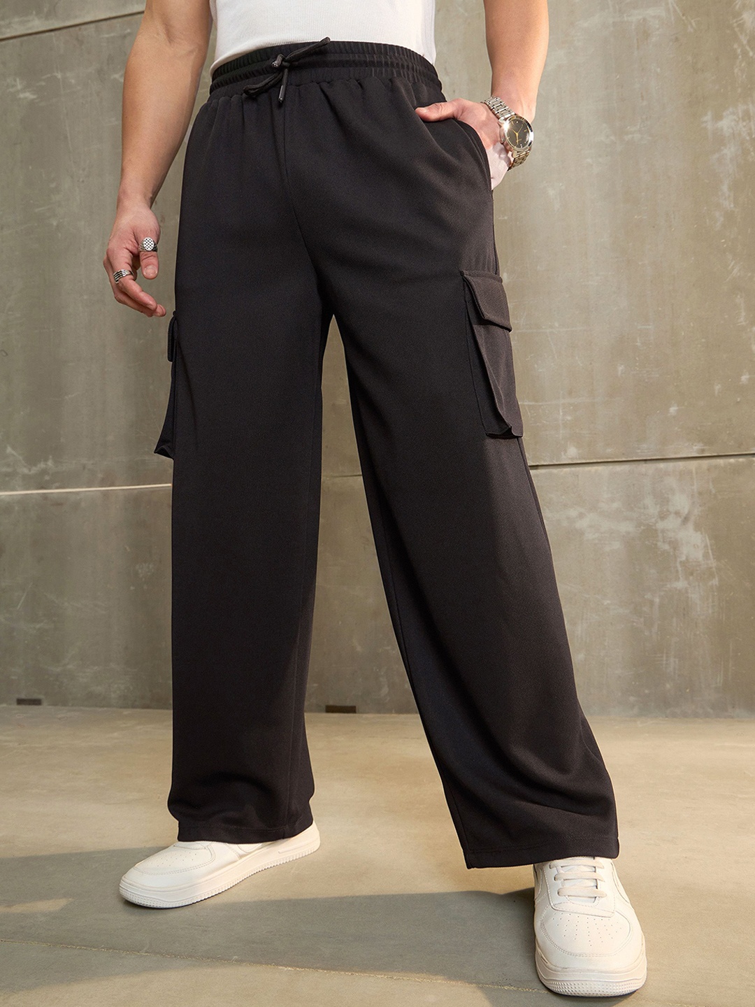 

MASCLN SASSAFRAS Men Loose Fit Wide Leg Trousers, Black