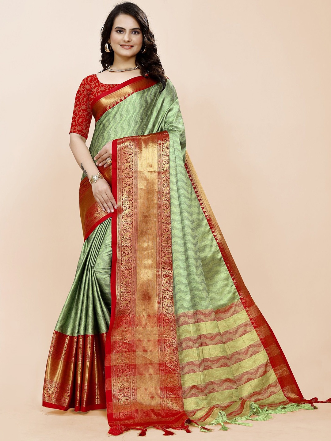 

Fashion FRICKS Ethnic Motifs Silk Cotton Saree, Green