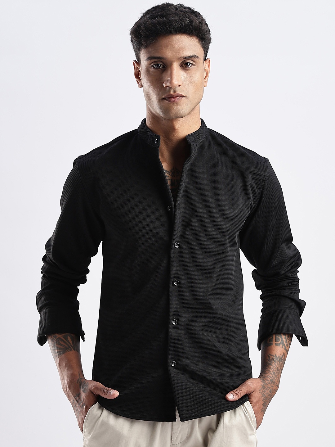 

THE BEETEL HOUSE Men Waffle Dobby Regular Slim Fit Casual Shirt, Black