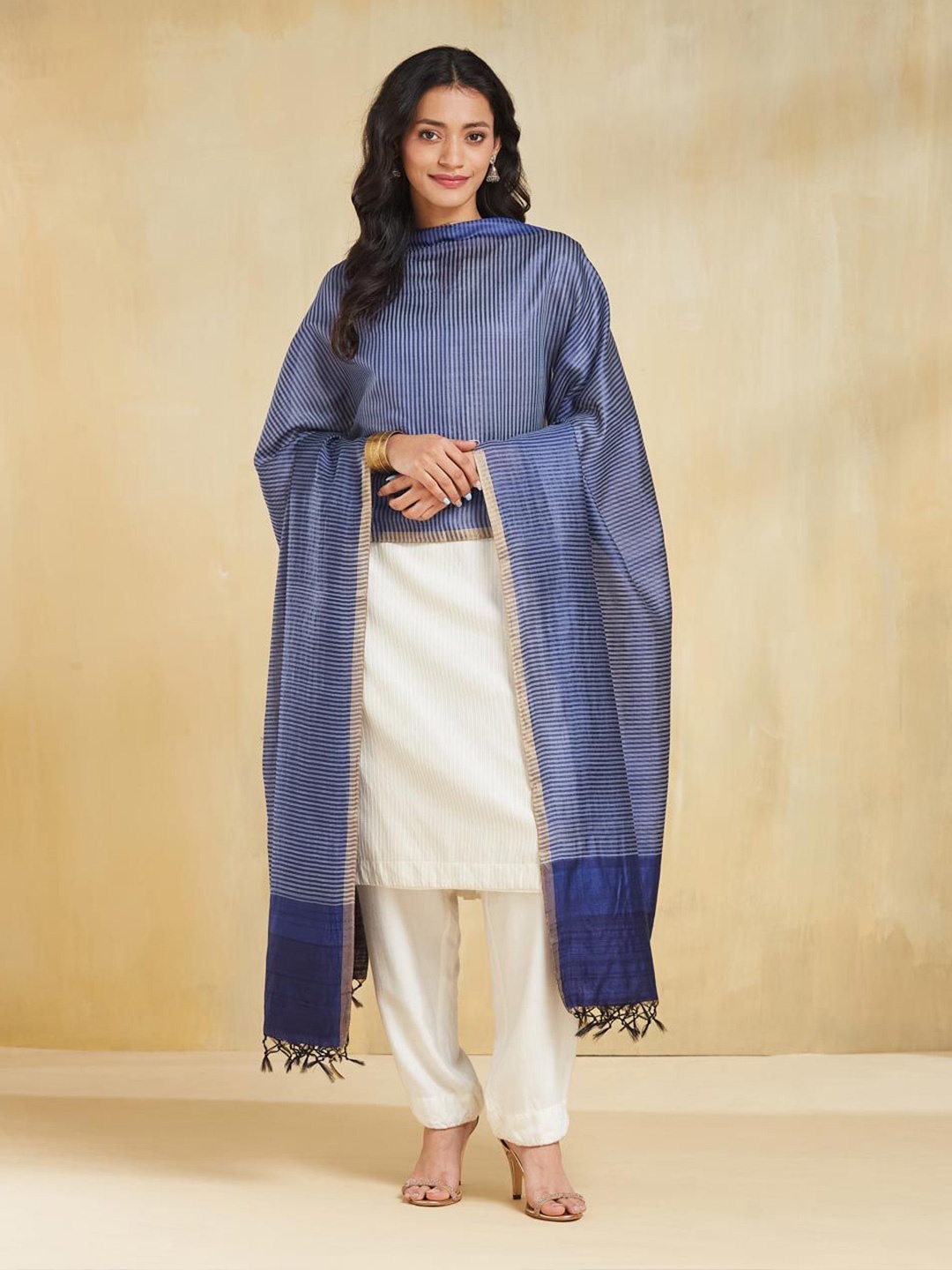 

Fabindia Striped Dupatta, Navy blue