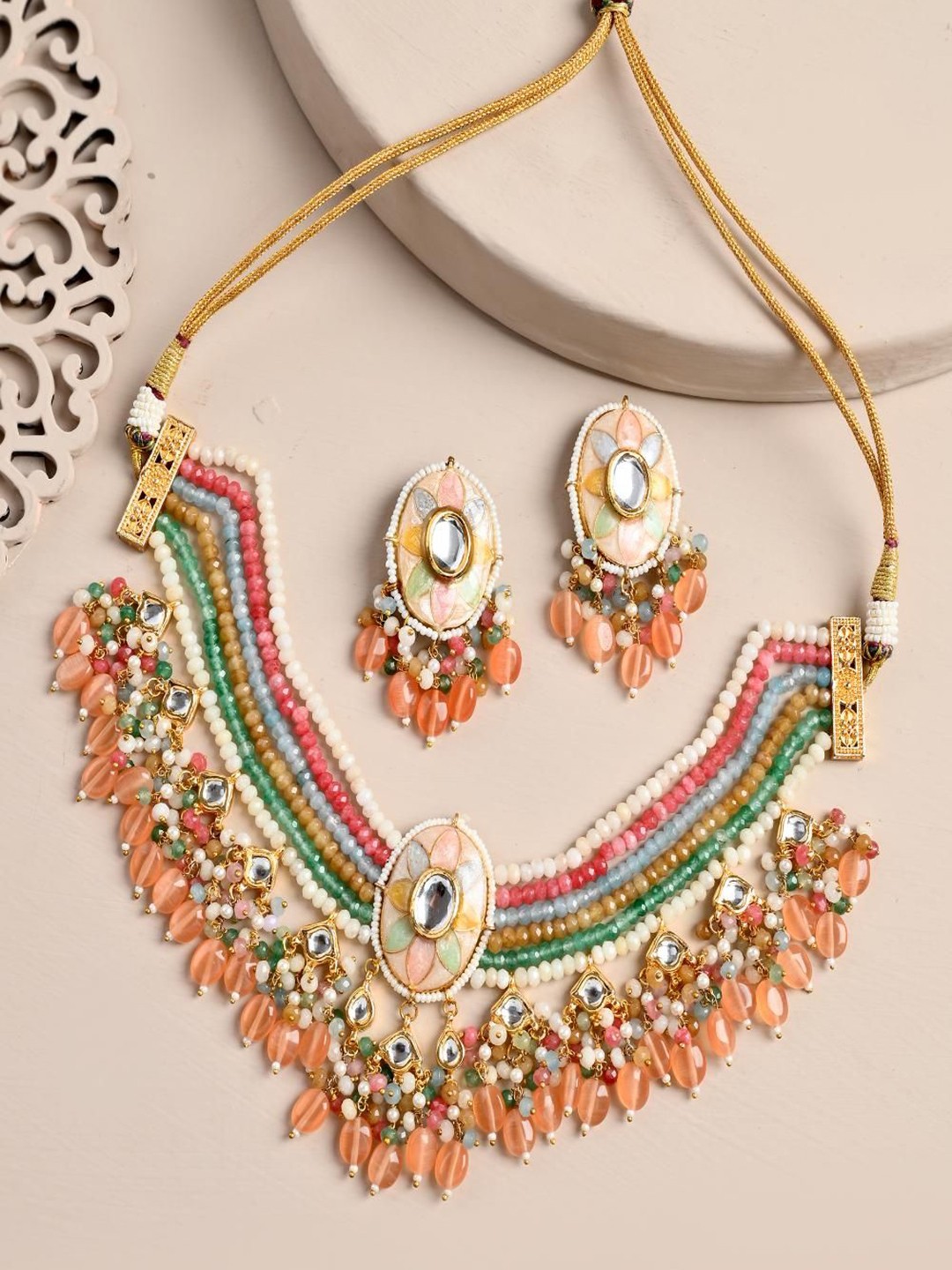 

STYYO Gold-Plated Kundan Stones Studded And Pearls Beaded Jewellery Set, Orange