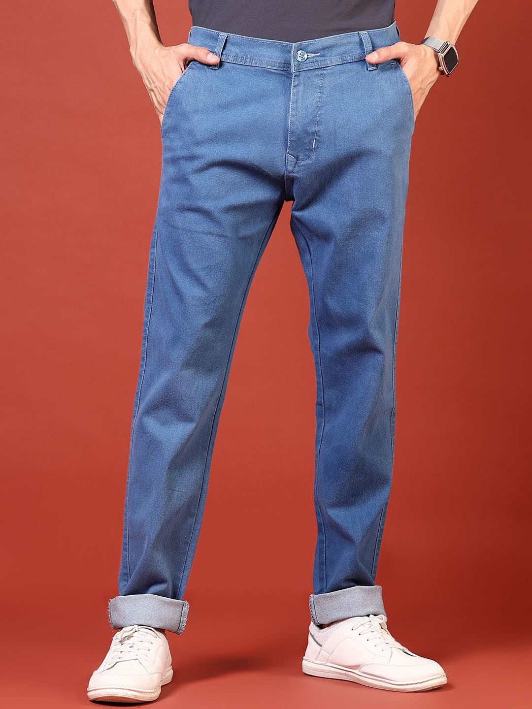 

V-Mart Men Light Fade Jeans, Blue