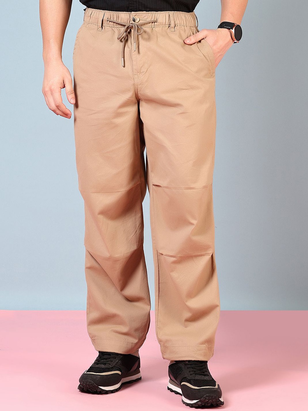 

V-Mart Men Chinos Trousers, Beige