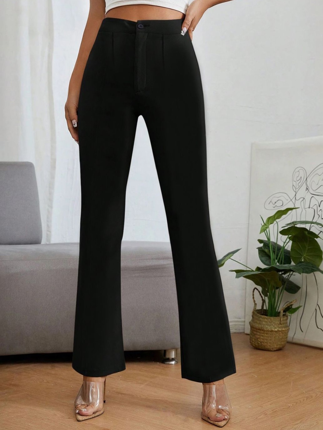 

KERI PERRY Women Relaxed Straight Leg High-Rise Parallel Trousers, Black