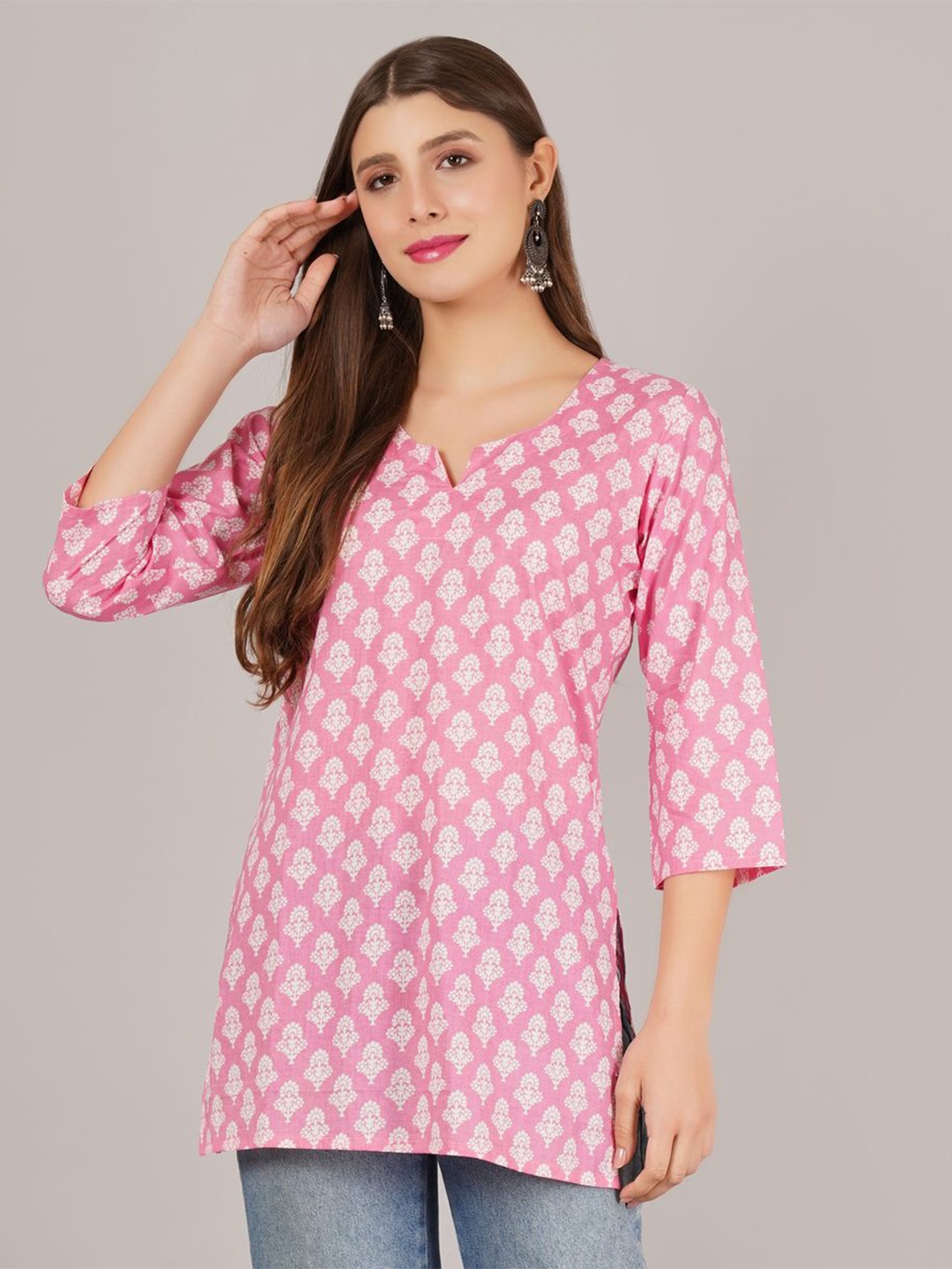 

JAITRA APPARELS Floral Printed Pure Cotton Kurti, Pink