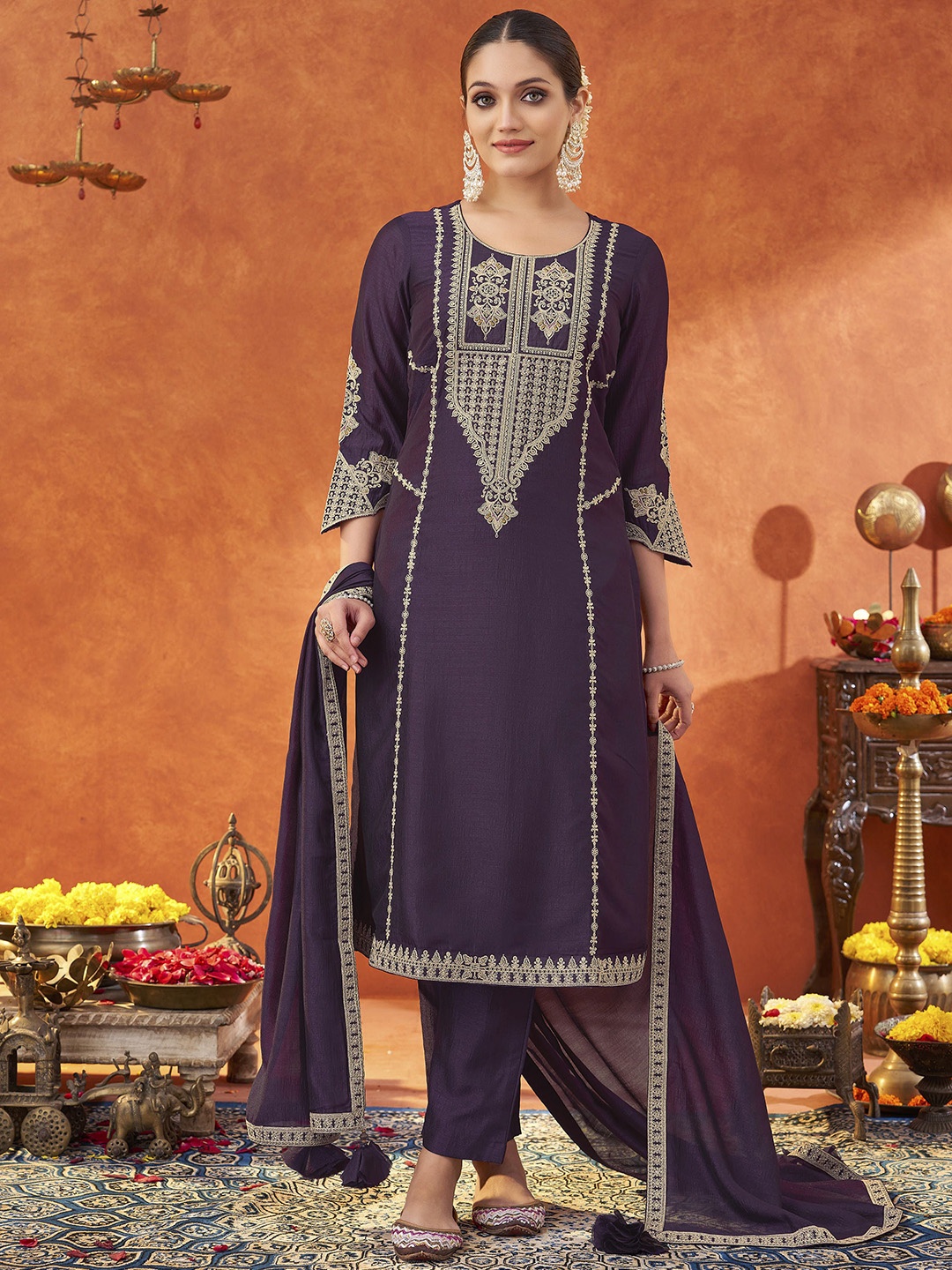 

Saanjh Purple Ethnic Motifs Embroidered Straight Kurta with Trousers & Dupatta