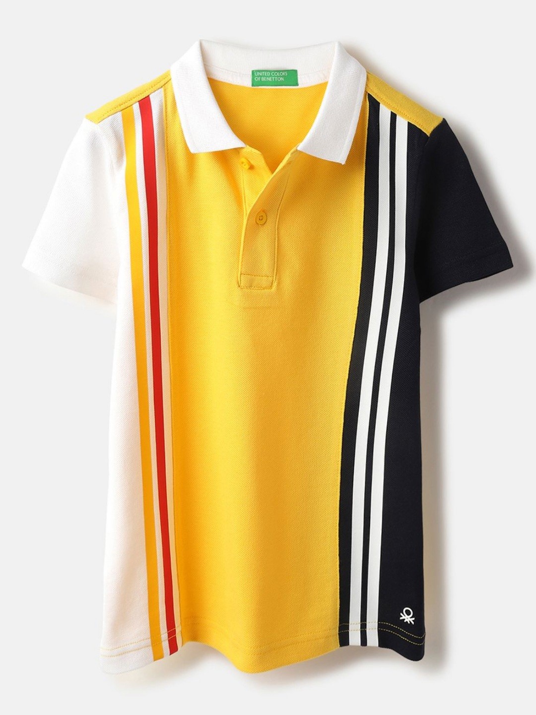 

United Colors of Benetton Boys Colourblocked Polo Collar Pure Cotton Applique T-shirt, Multi