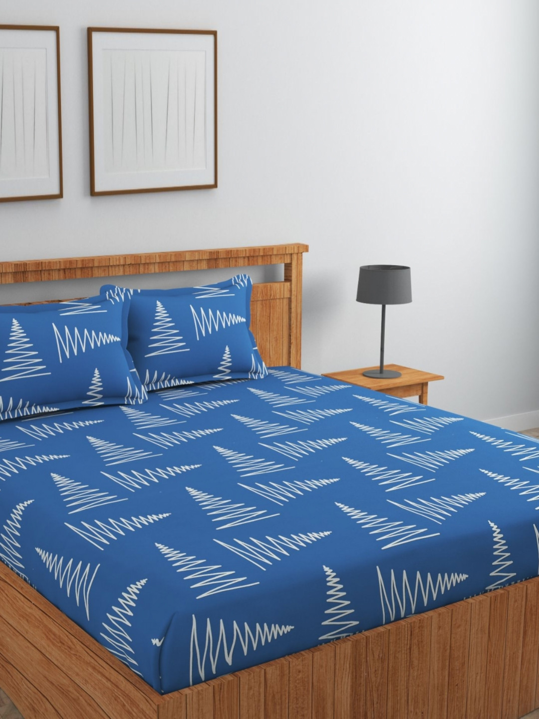 

VOMZER White & Blue Printed Pure Cotton 210TC Fitted Queen Bedsheet Set - 1.82 m x 1.82 m