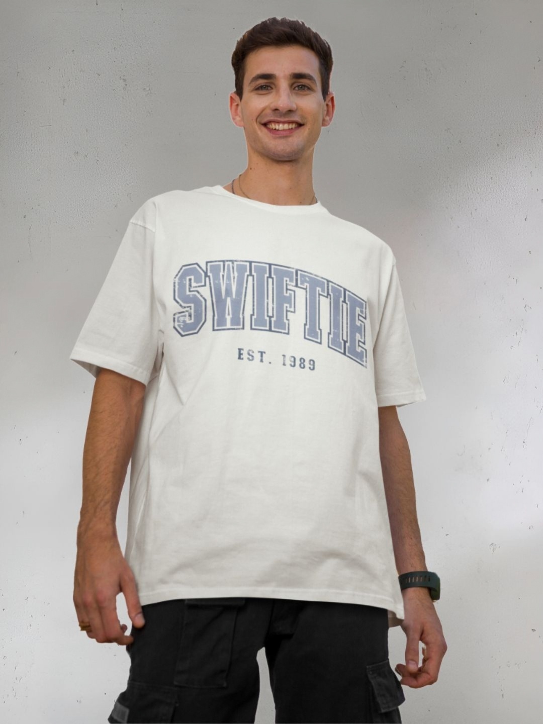 

Broke Memers Men Typography Printed Round Neck Oversized T-shirt, Off white