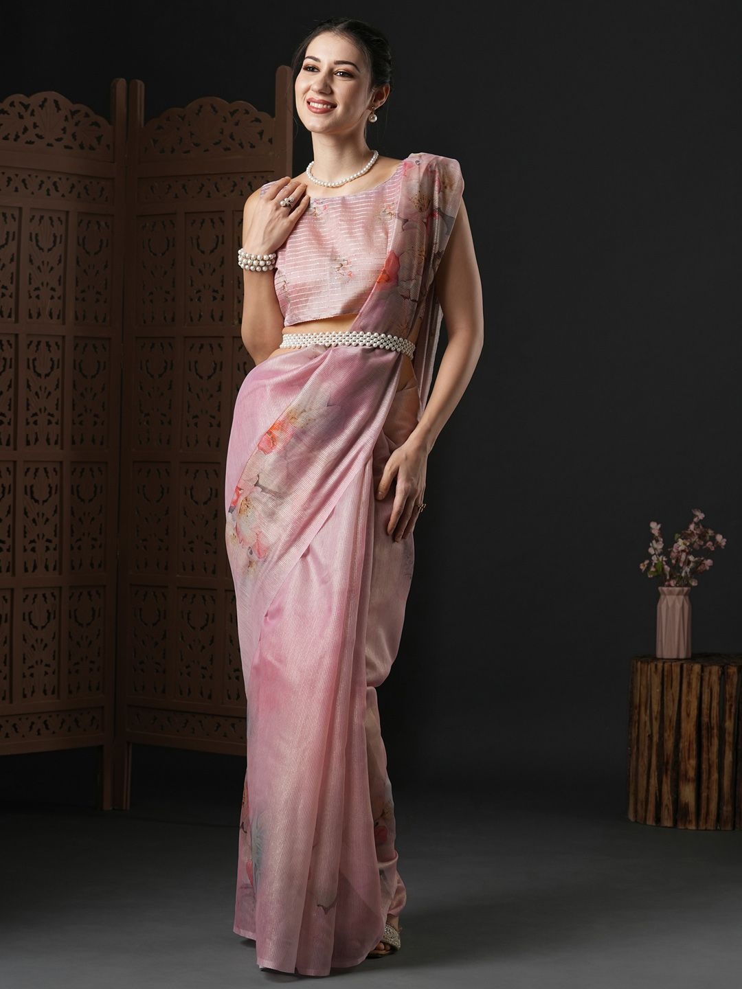 

Mitera Floral Zari Organza Saree, Pink