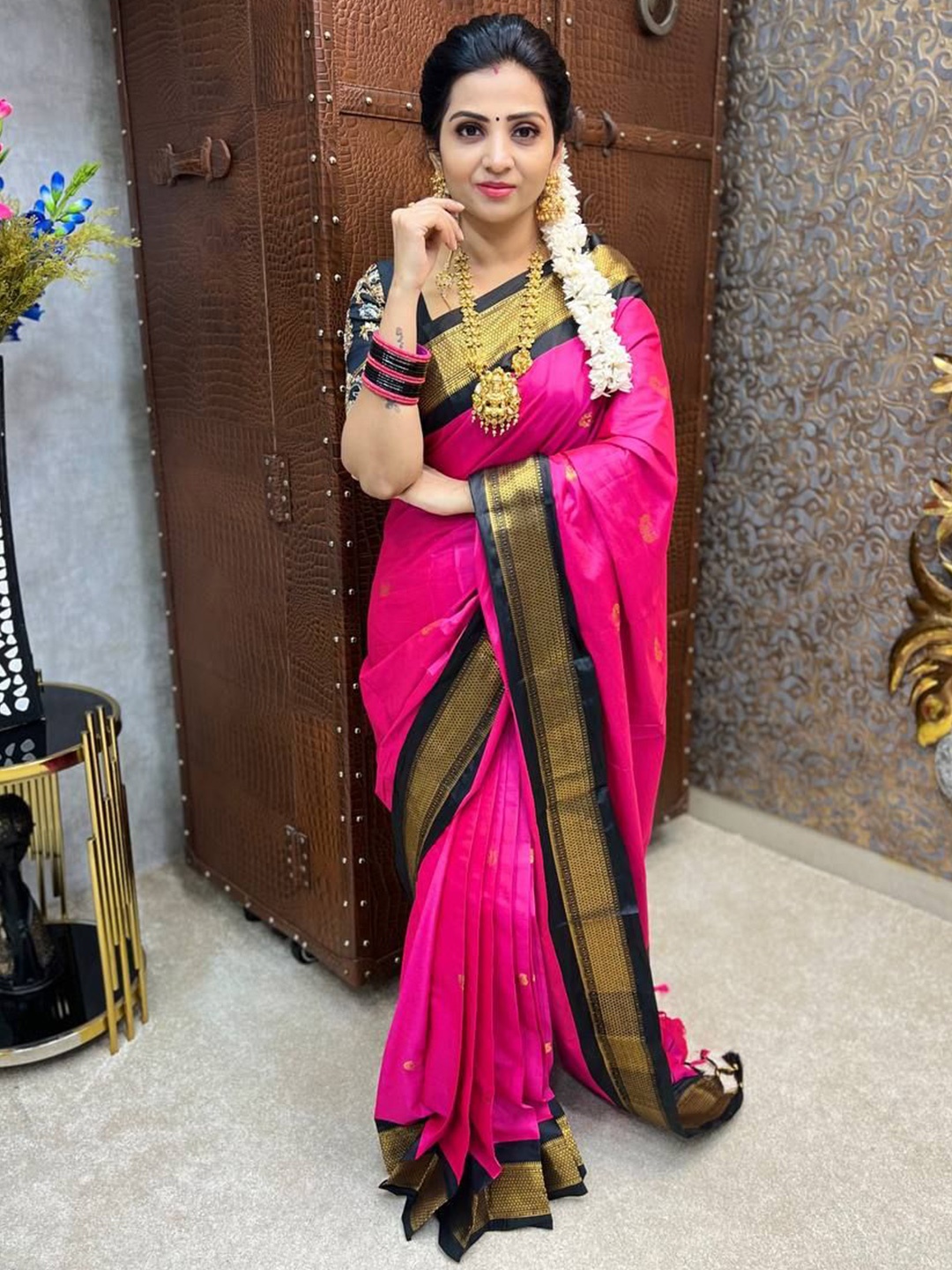 

SILKWEAR Ethnic Motifs Zari Silk Cotton Mysore Silk Saree, Pink