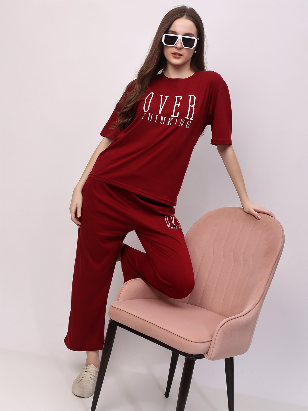 

Lugo Printed Round Neck T-Shirt & Trousers Co-OrdsSet, Maroon