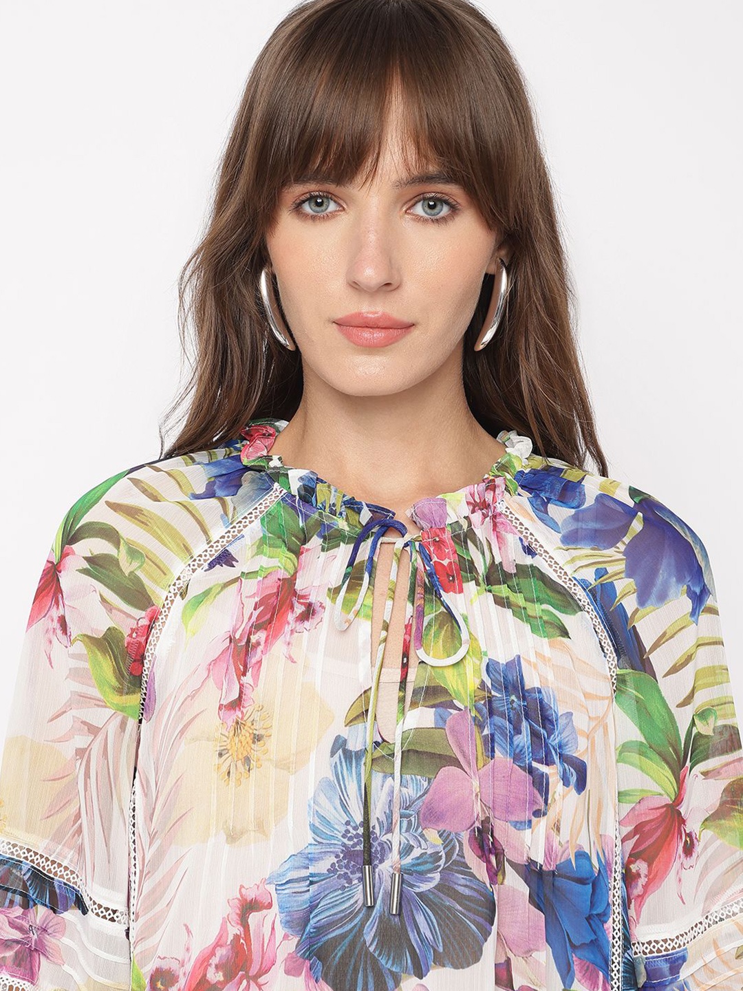 

GUESS Floral Print Tie-Up Neck Bishop Sleeves Top, Multi