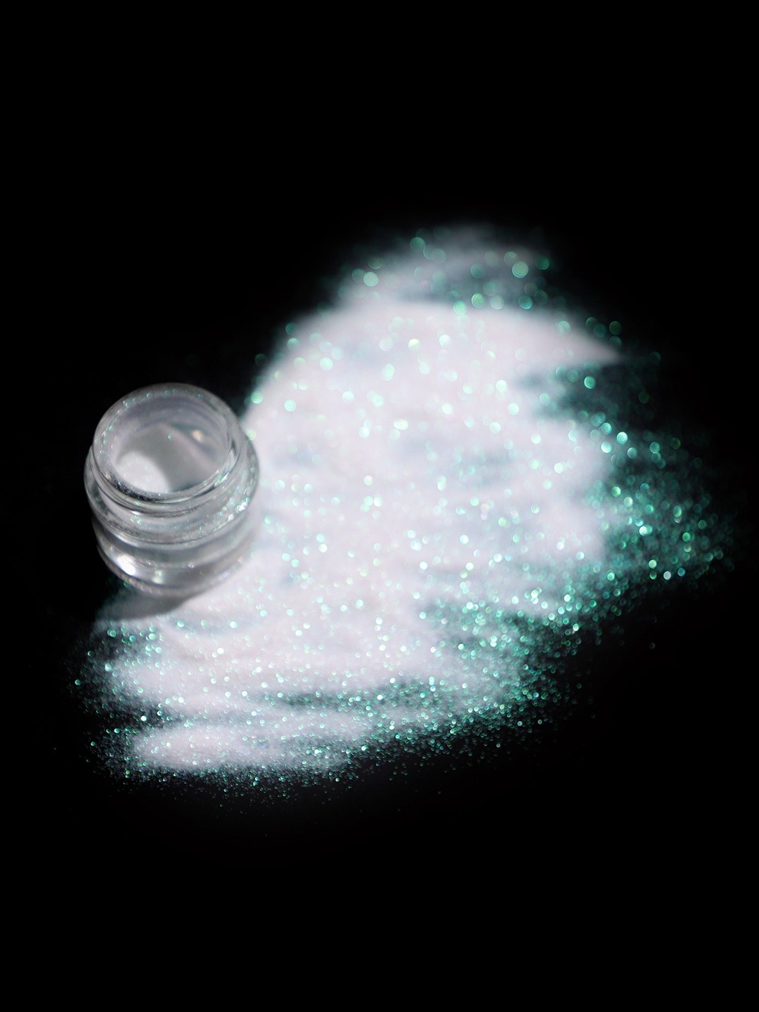 

TS COSMETICS Loose Glitter Long Lasting High Shine Eyeshadow 12 g - Little Fish 57, White