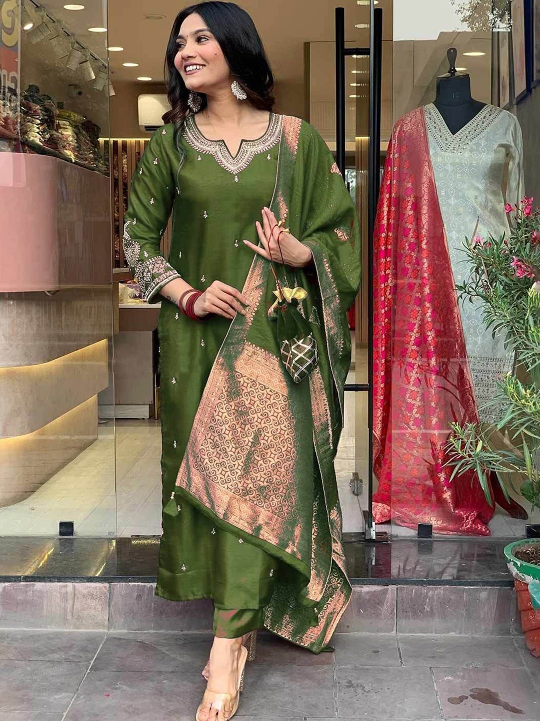 

ZEEPKART Floral Embroidered Notch Neck Sequinned Straight Kurta With Trousers & Dupatta, Green