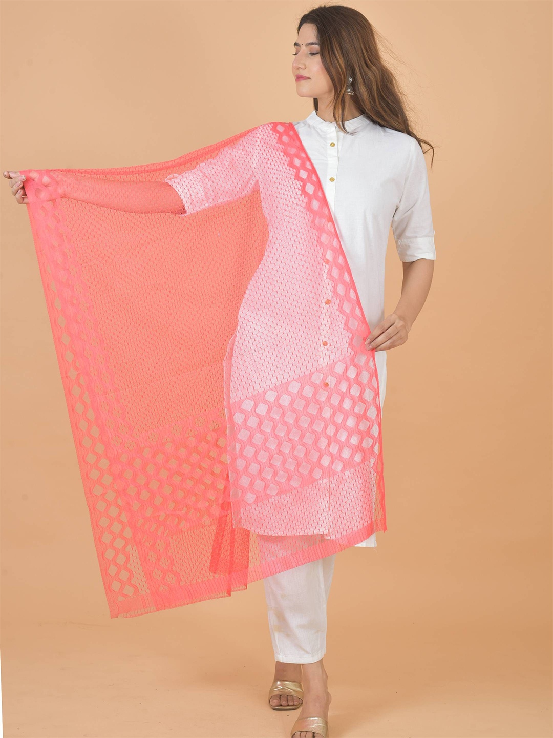 

LA FEMINAE Geometric Woven Design Dupatta, Peach