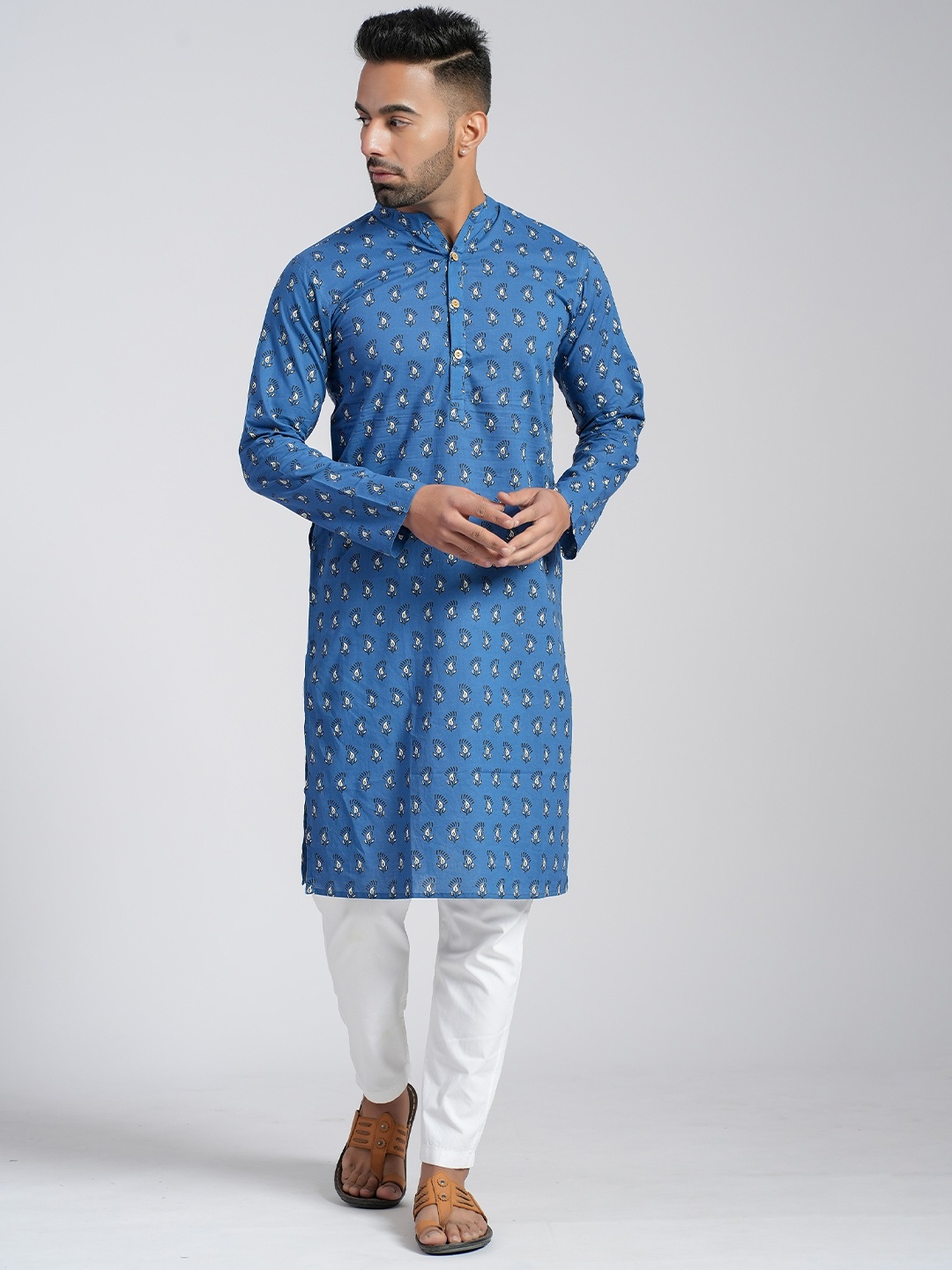

Cotton Curio Ethnic Motifs Printed Mandarin Collar Pure Cotton Straight Kurta, Blue