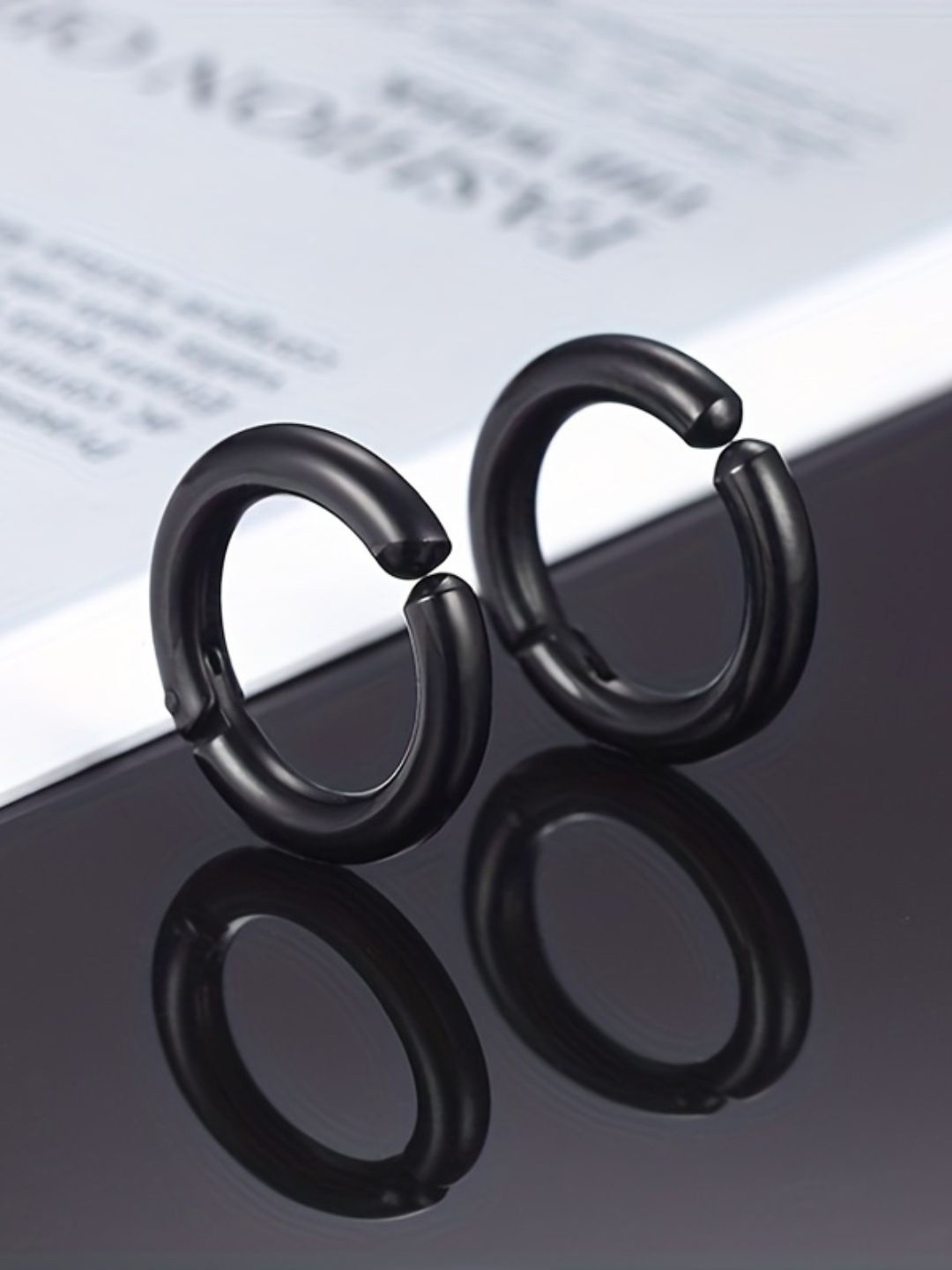 

The Roadster Lifestyle Co Circular Hoop Earrings, Black