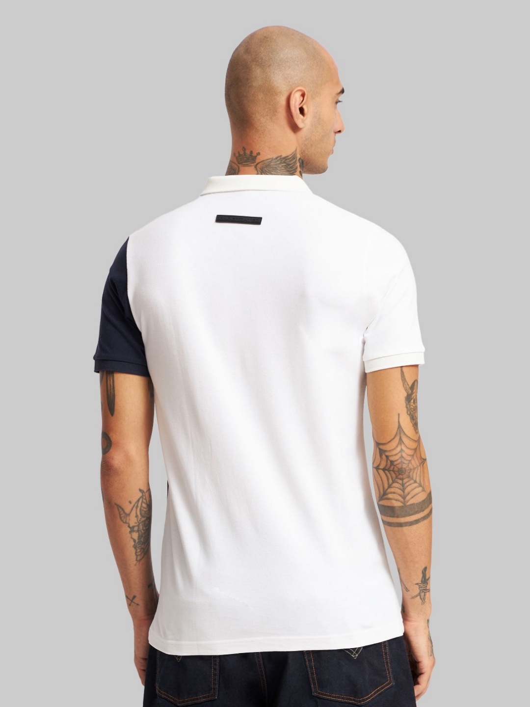 

Underrated Club Men Polo Collar T-Shirt, White