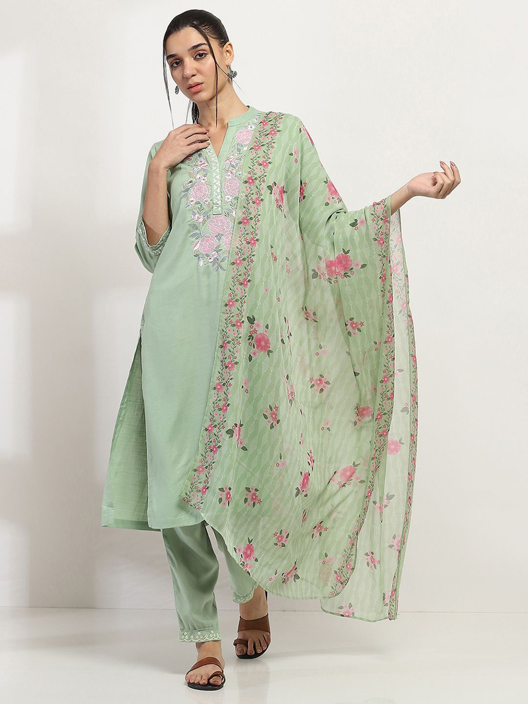 

Rangriti Floral Printed Dupatta, Green