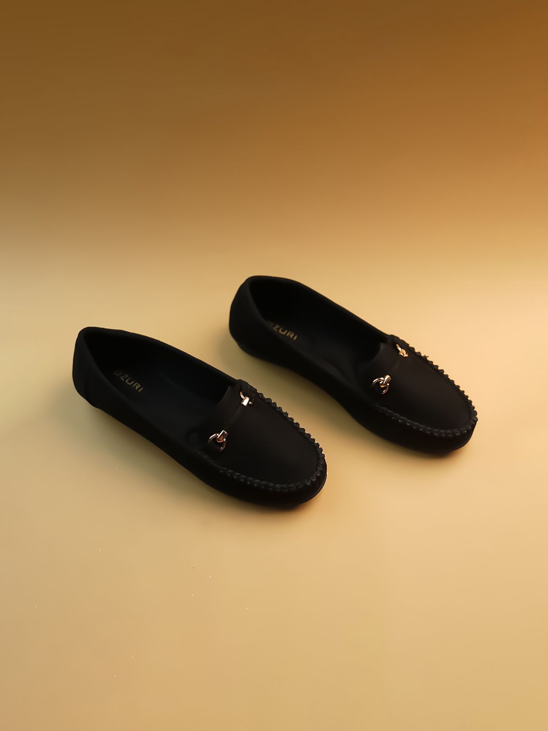 

Ozuri Women Mojaris Flats, Black