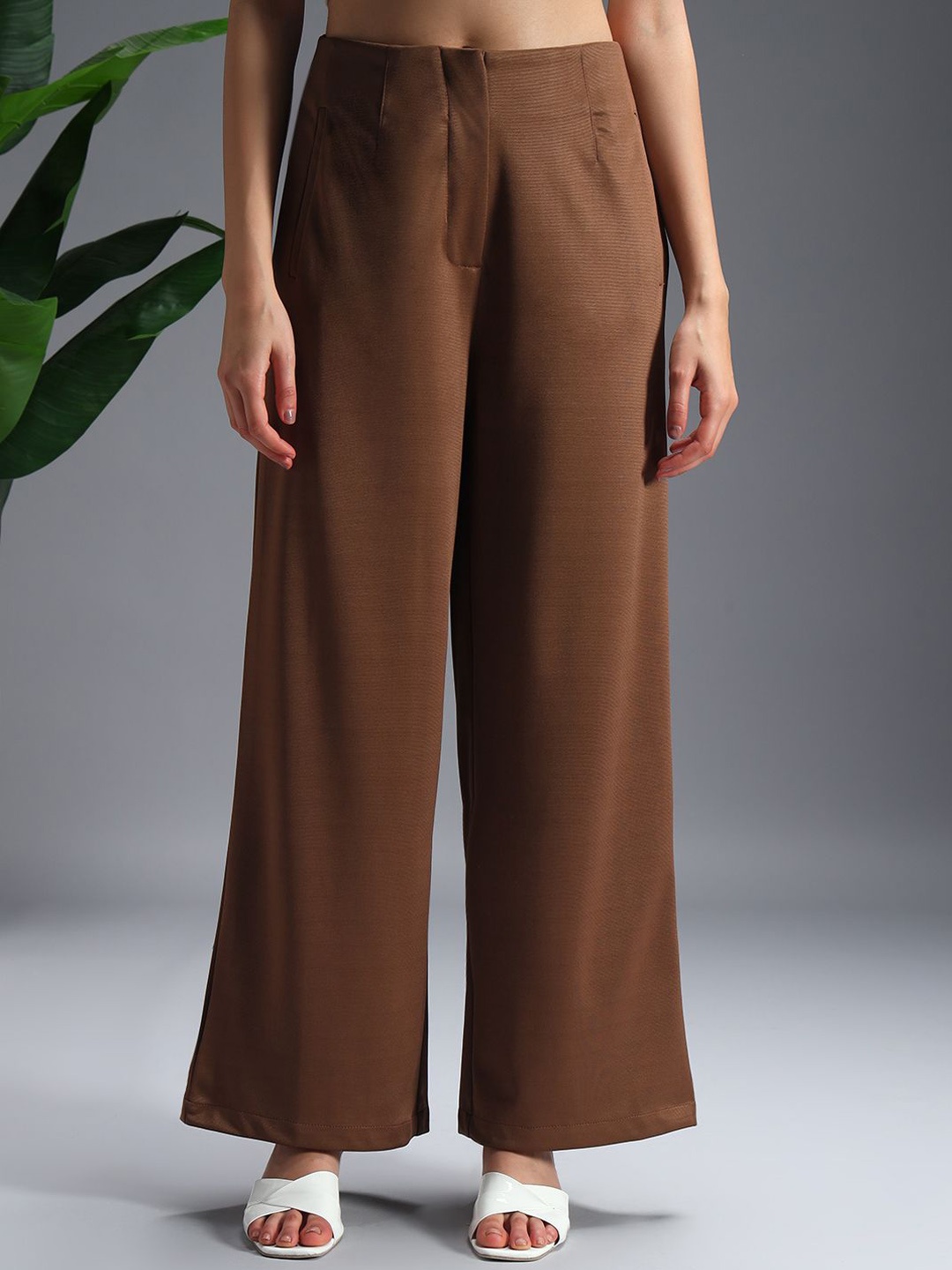

Zastraa Women Relaxed Straight Leg Straight Fit High-Rise Wide Leg Trousers, Brown
