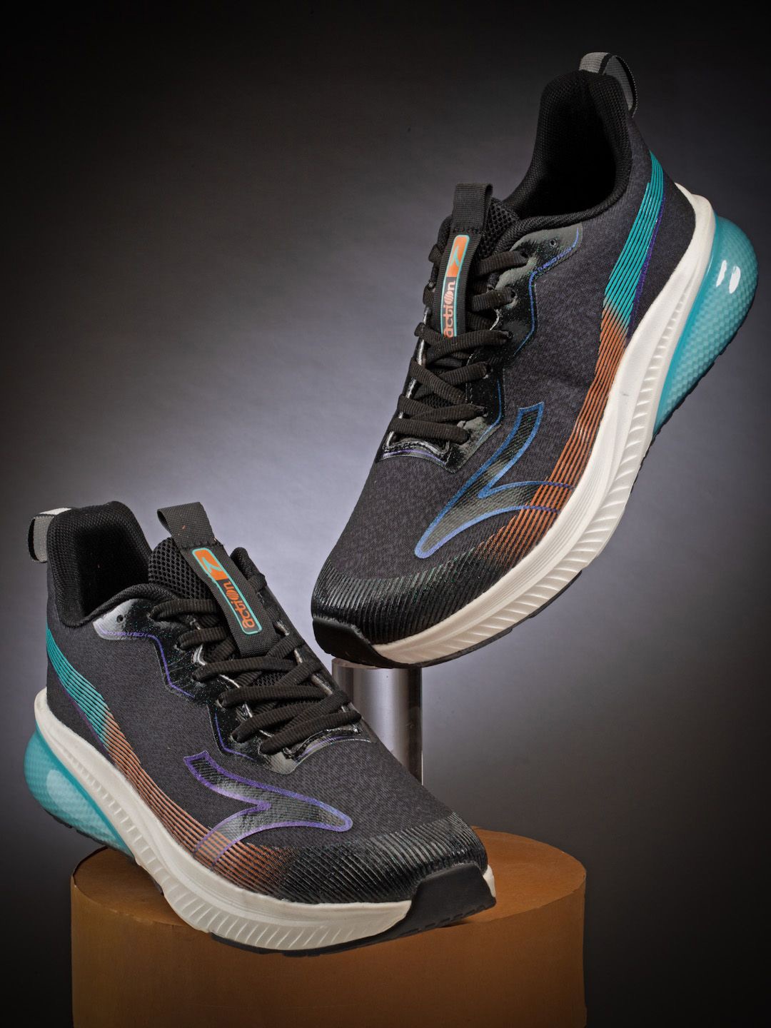 

Action Men Mesh Running Non-Marking Shoes, Black