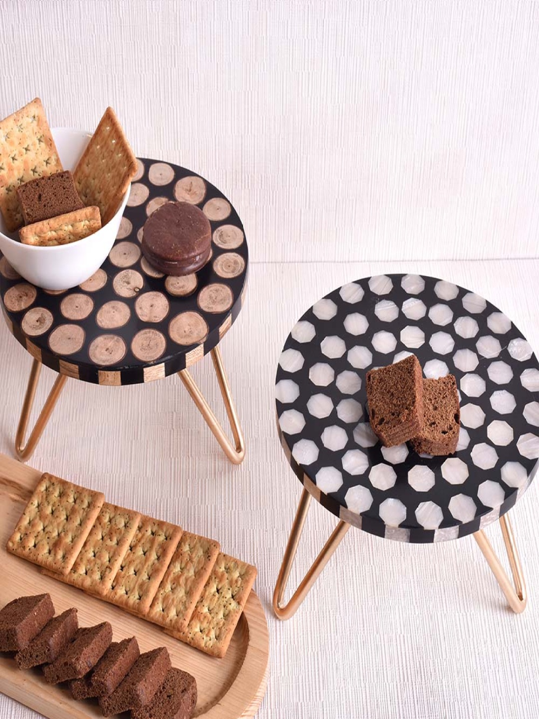 

Indianshelf Black & Brown 2 Pieces Wooden Easy to Clean Cake Stand