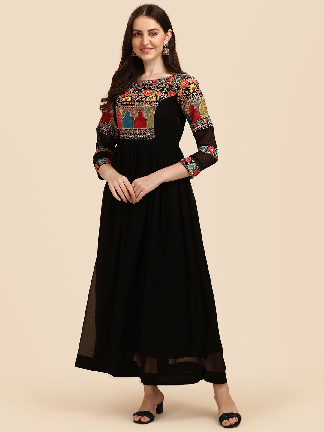 

ADENWEST Georgette Maxi Dress, Black