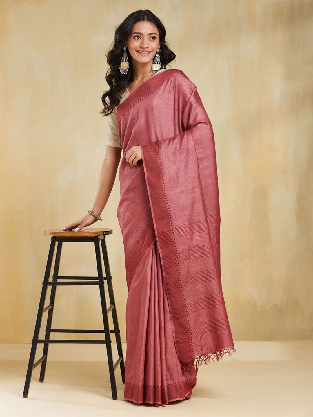 

Fabindia Silk Blend Saree, Burgundy