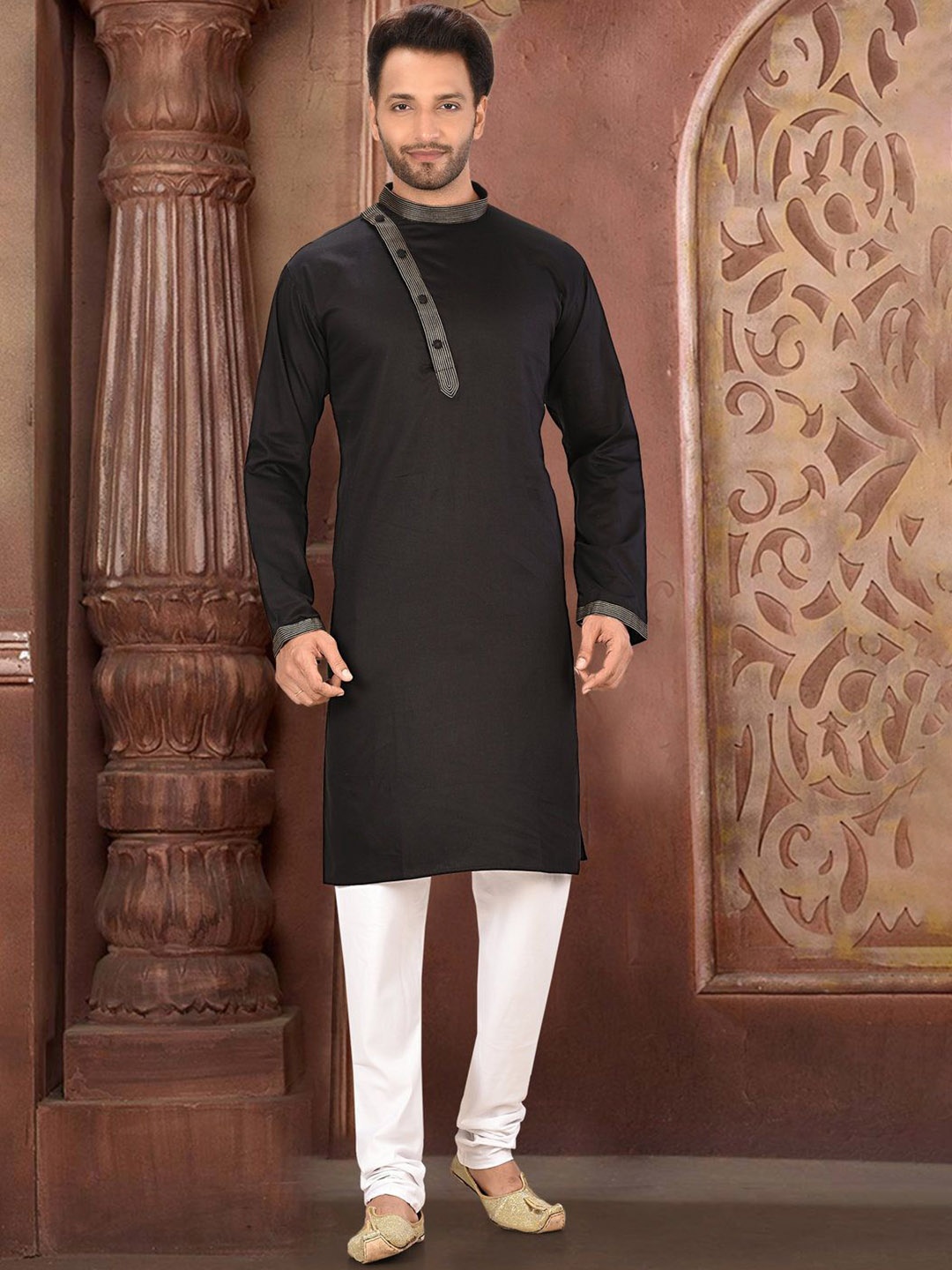 

RANAK Men Regular Pure Cotton Kurta with Pyjamas, Black