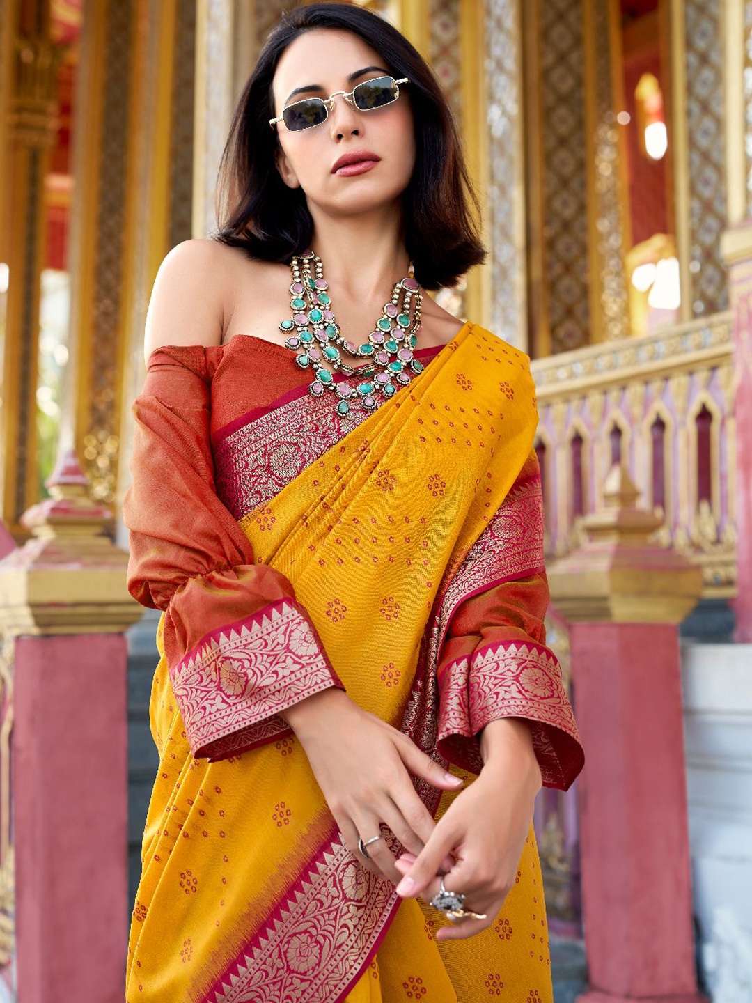 

DIVASTRI Woven Design Zari Silk Blend Tussar Saree, Yellow