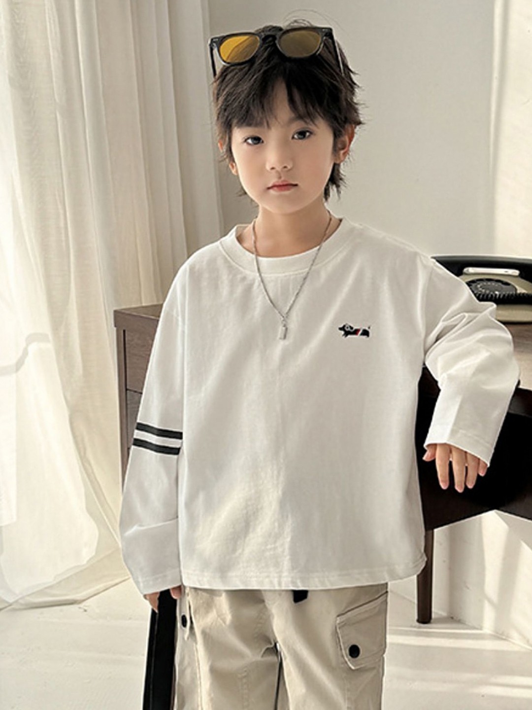 

LULU & SKY Boys Solid Round Neck Cotton Relaxed Fit T-shirt, White