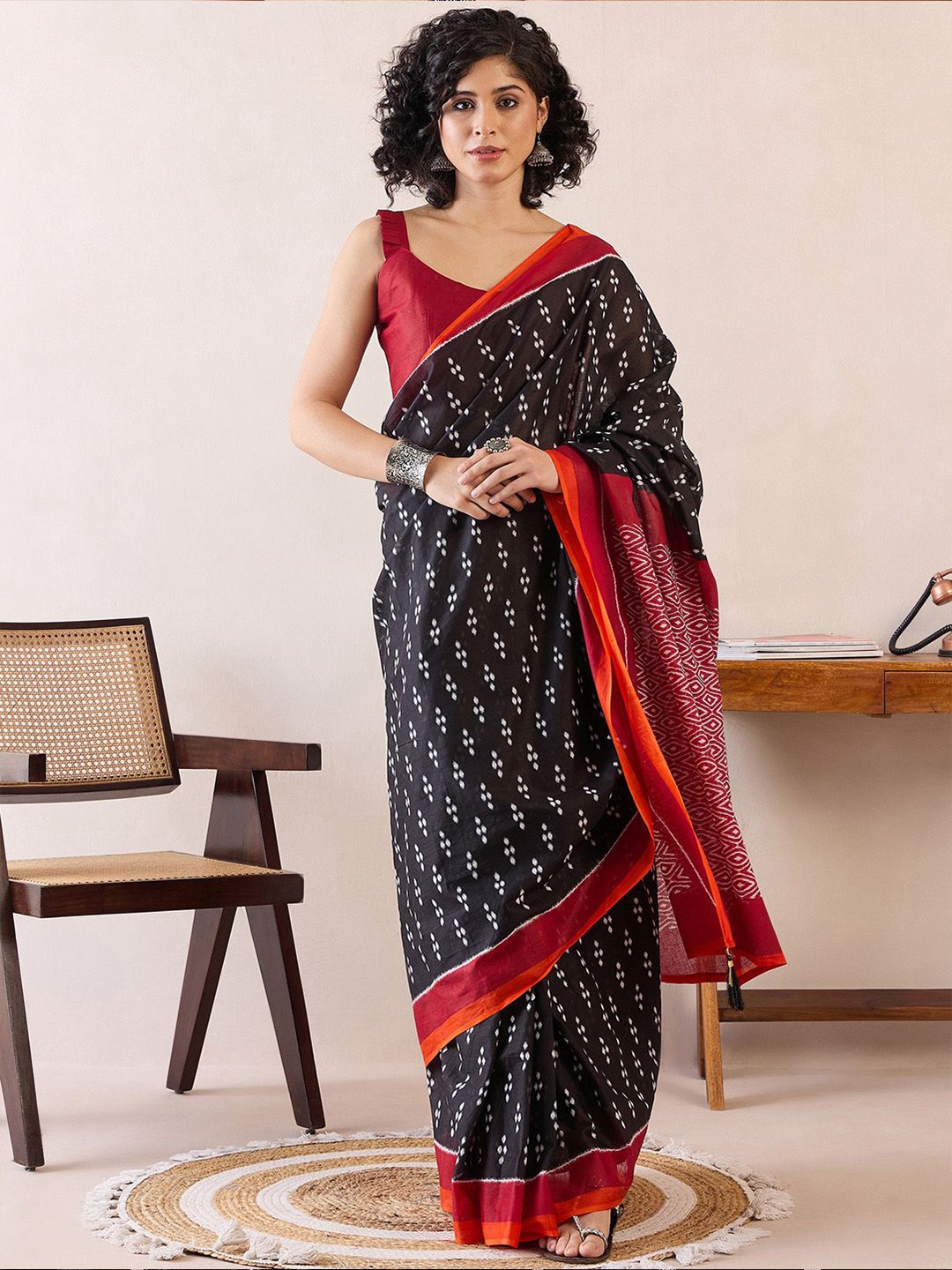

Mitera Ethnic Motifs Ready to Wear Bagh Saree, Black