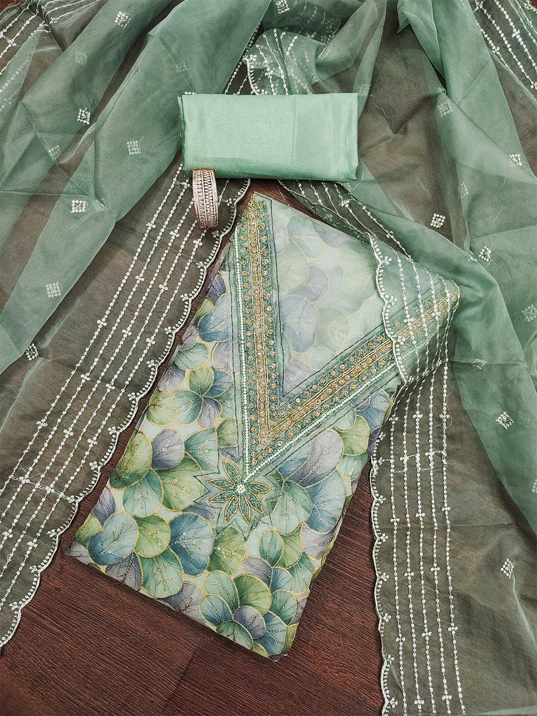 

SAINOOR Embroidered Organza Semi-Stitched Dress Material, Sea green