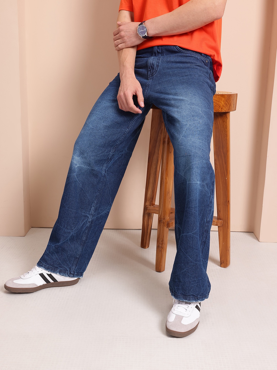 

Mast & Harbour Men Wide Leg Light Fade Stretchable Jeans, Blue