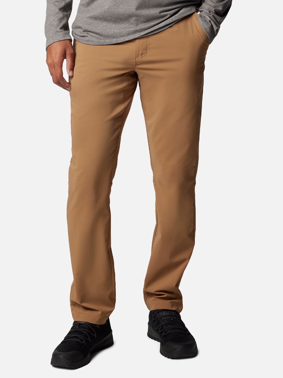 

Columbia Men Slim Fit Mid-Rise Cotton Chinos Trousers, Brown