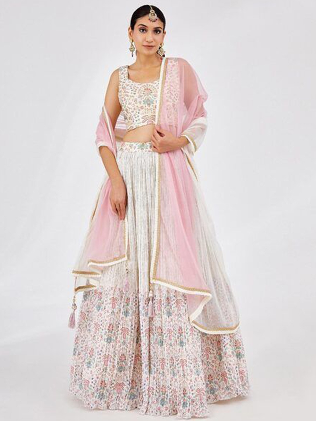 

JIHU CULTURE Floral Embroidered Semi-Stitched Lehenga & Unstitched Choli With Dupatta, White