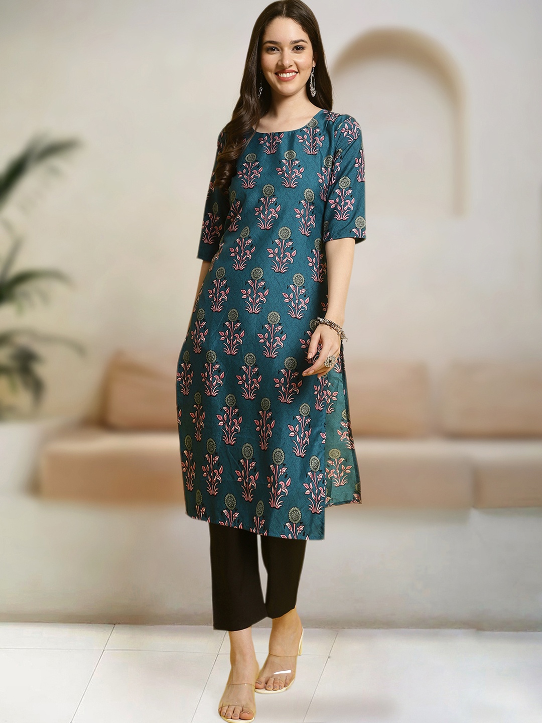 

Moda Rapido Ethnic Motifs Printed Straight Kurta with Trousers, Teal