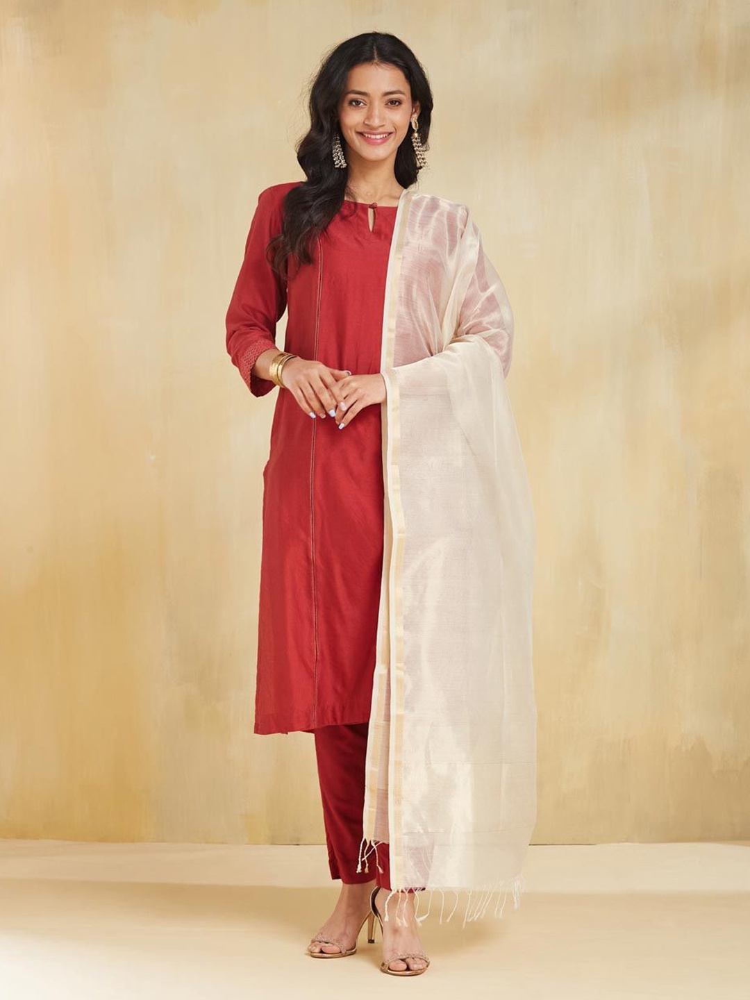

Fabindia Woven Design Cotton Silk Dupatta With Zari, White