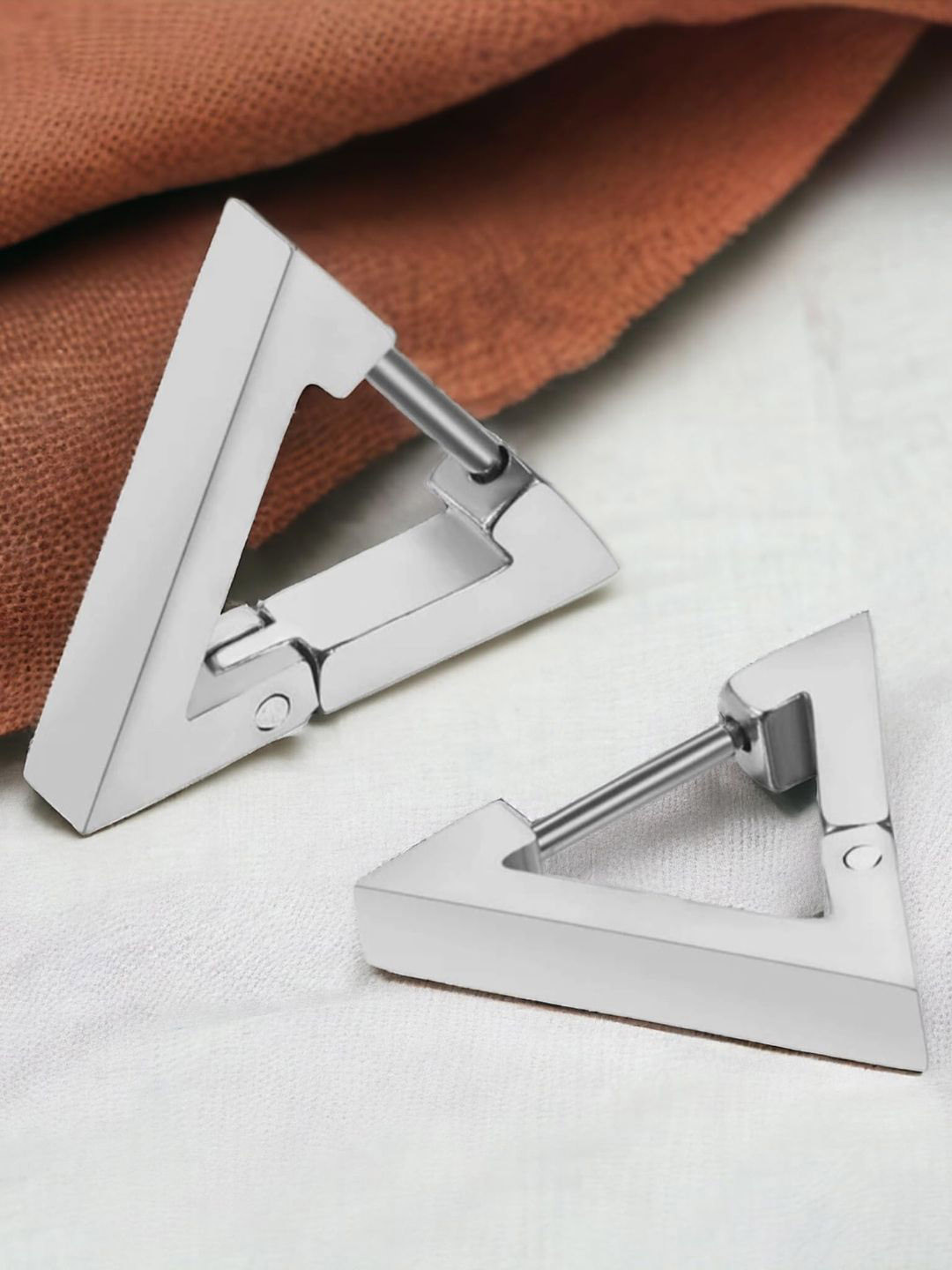 

The Roadster Lifestyle Co Triangle Hoop Earrings, Silver